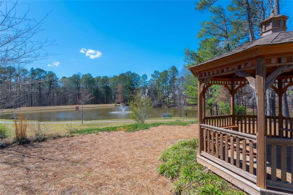 1328 Kingsbury Court
