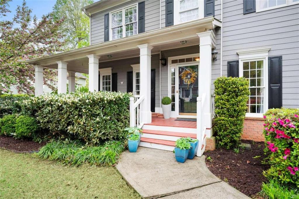 1328 Kingsbury Court