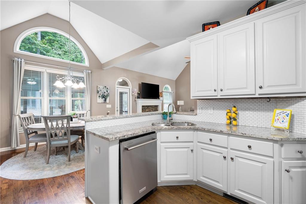 166 Misty View Lane