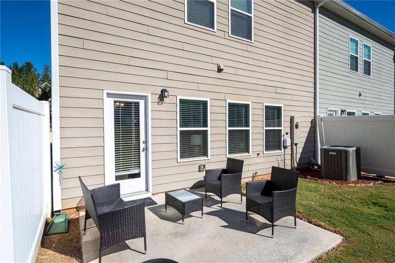 438 Crescent Woode Drive