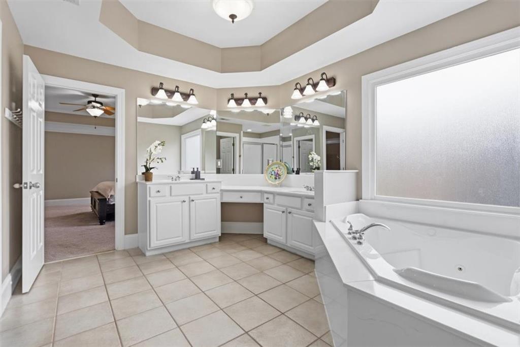 1224 Cobblemill Cove NW