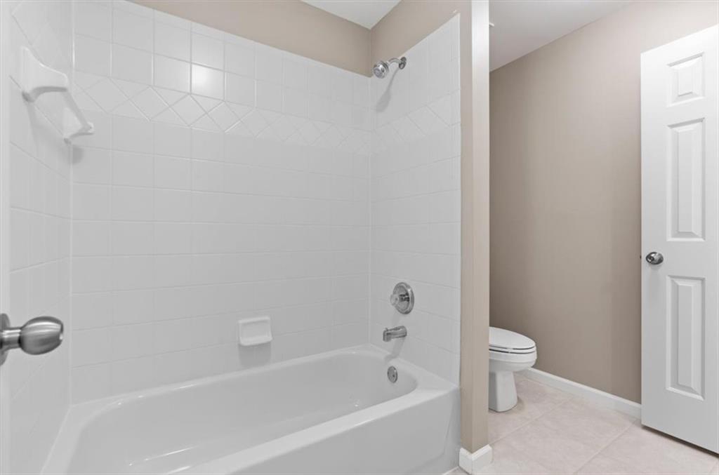 1224 Cobblemill Cove NW