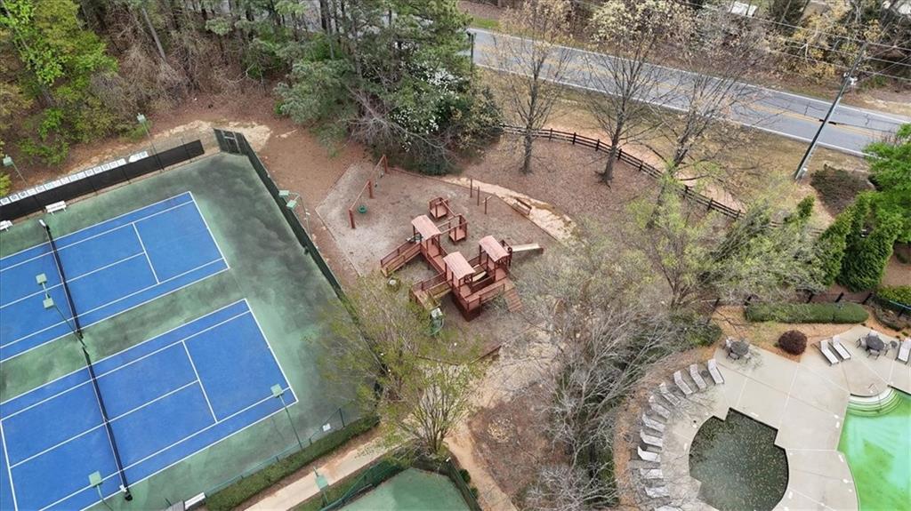 1224 Cobblemill Cove NW