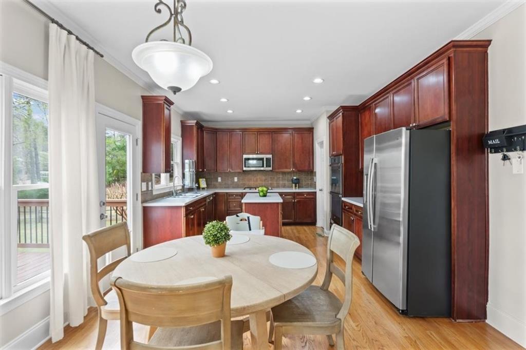 1224 Cobblemill Cove NW