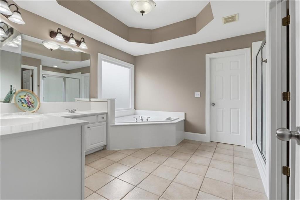 1224 Cobblemill Cove NW