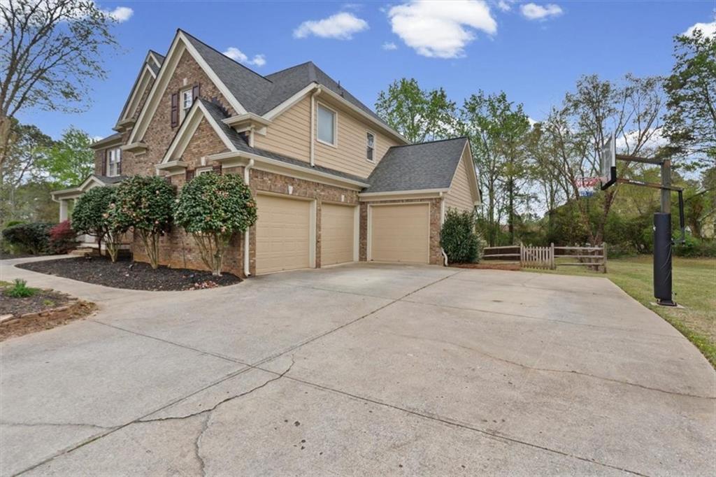 1224 Cobblemill Cove NW