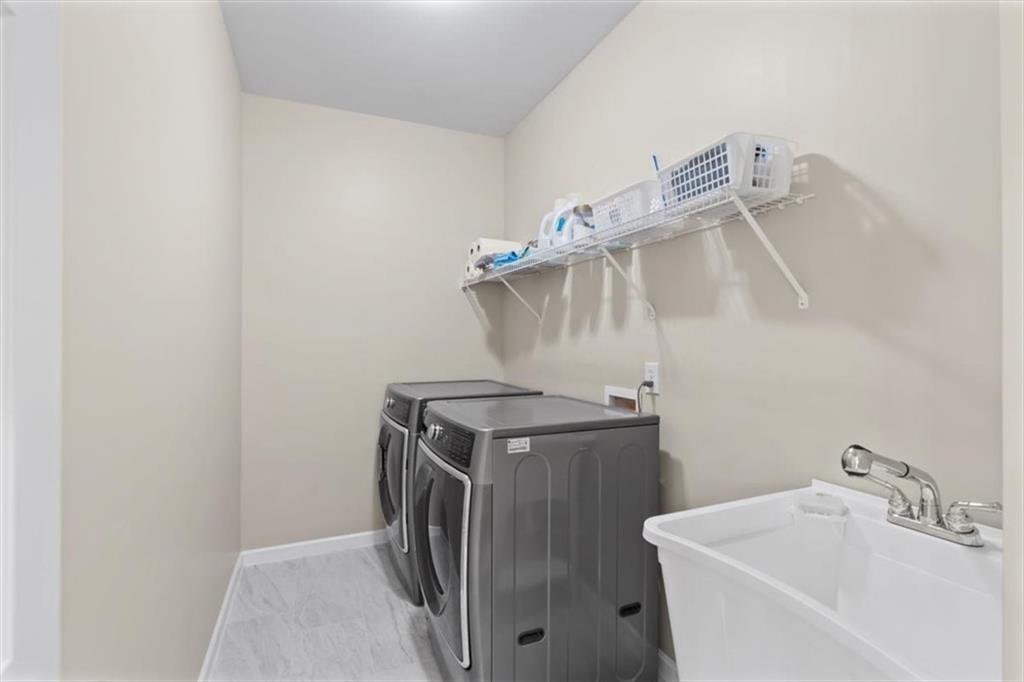 1224 Cobblemill Cove NW