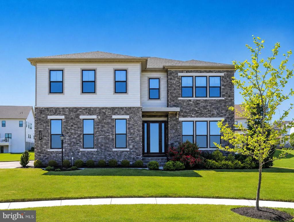 24935 FLAMING TREE COURT