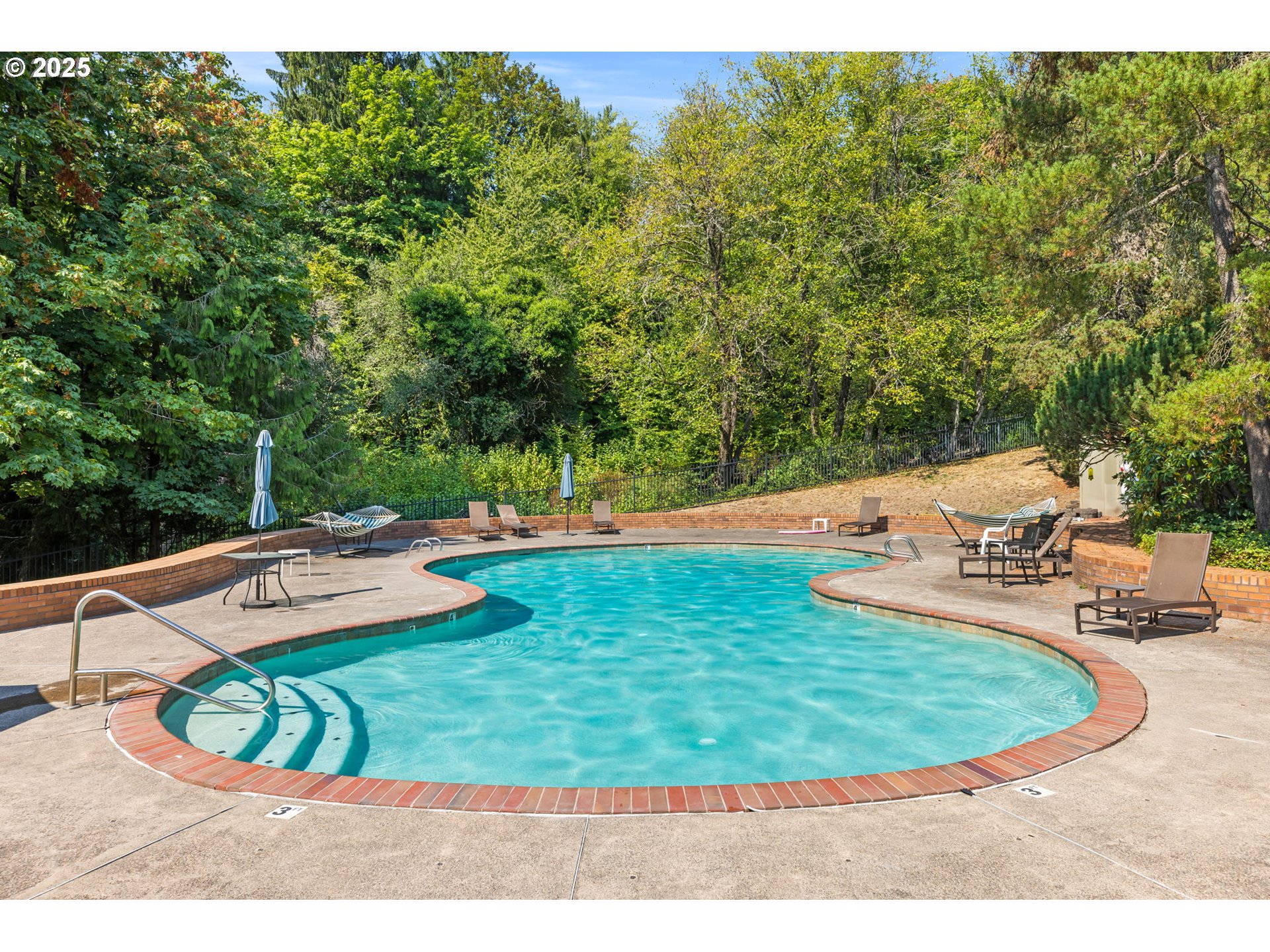 7538 SW BARNES RD H