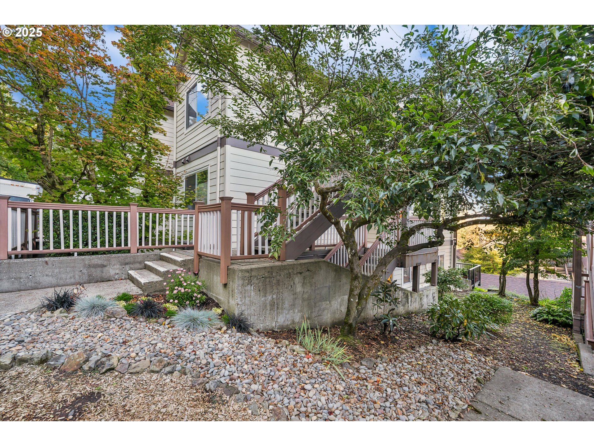 20080 LARKSPUR LN 50, West Linn Unit: 50