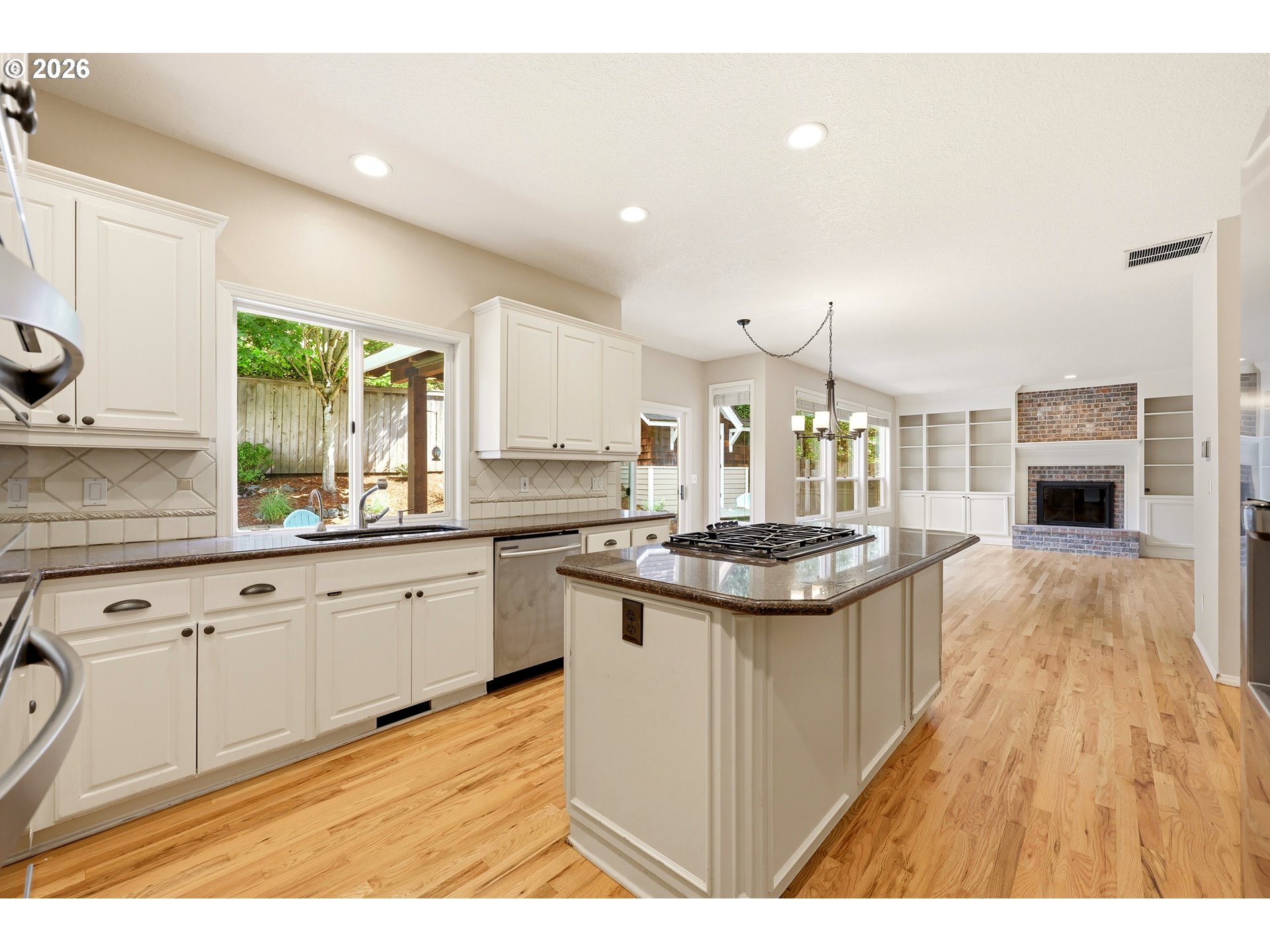 5807 RIDGETOP CT