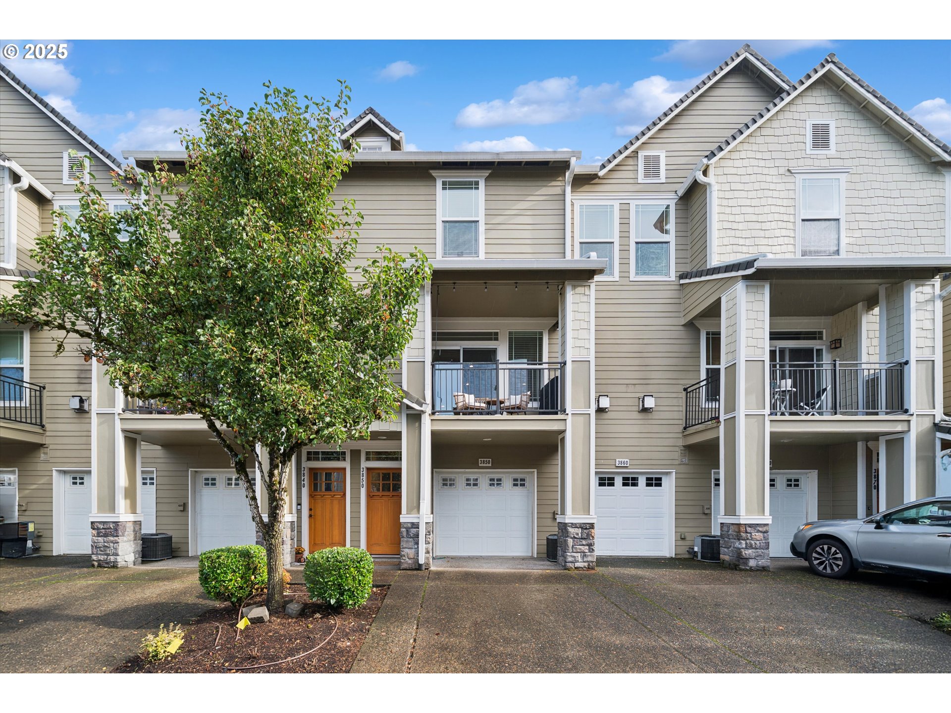 3850 SUMMERLINN DR
