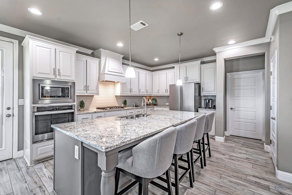 1701 Overshine Lane