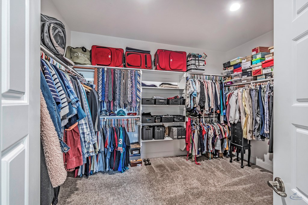 1701 Overshine Lane