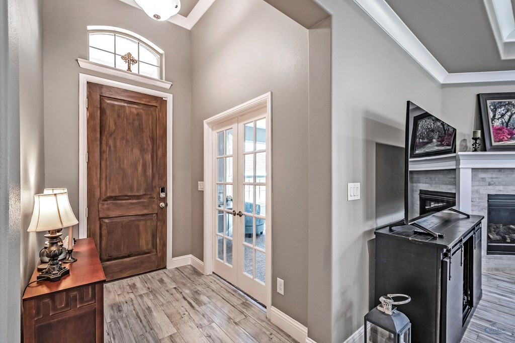1701 Overshine Lane