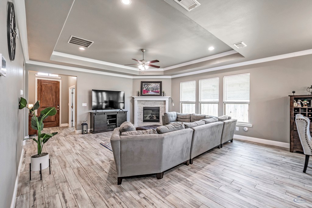 1701 Overshine Lane