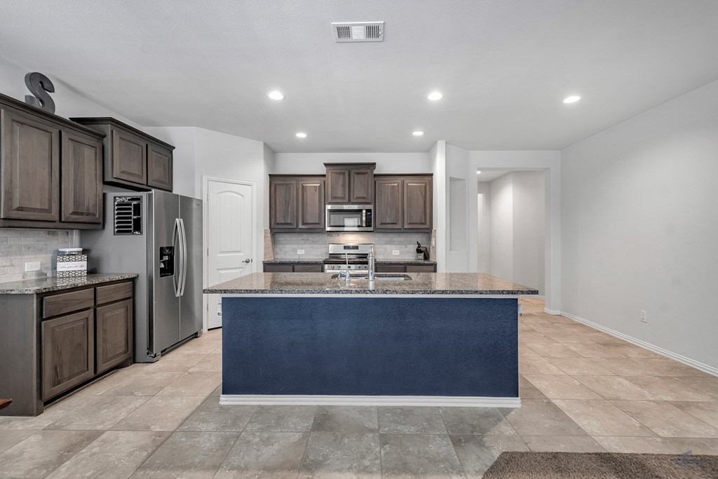 1406 Laguna Meadows Trail