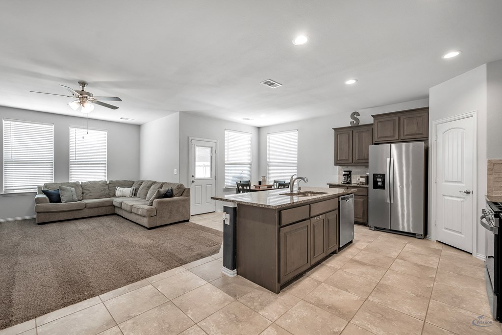 1406 Laguna Meadows Trail