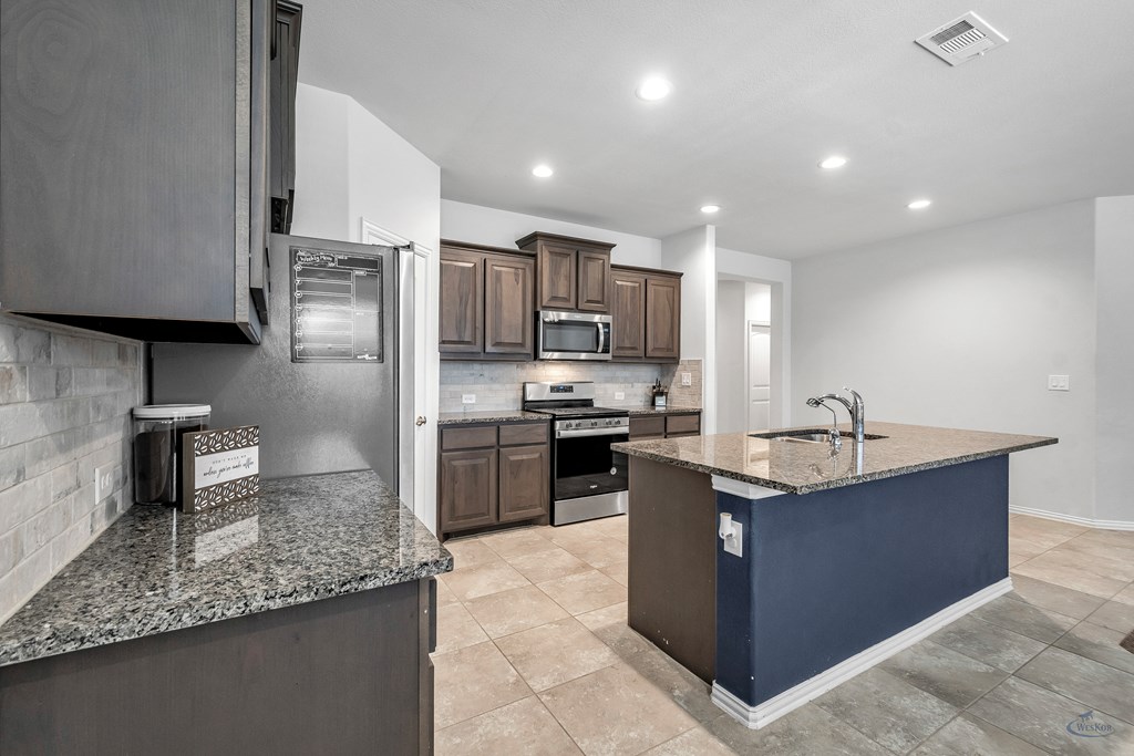 1406 Laguna Meadows Trail