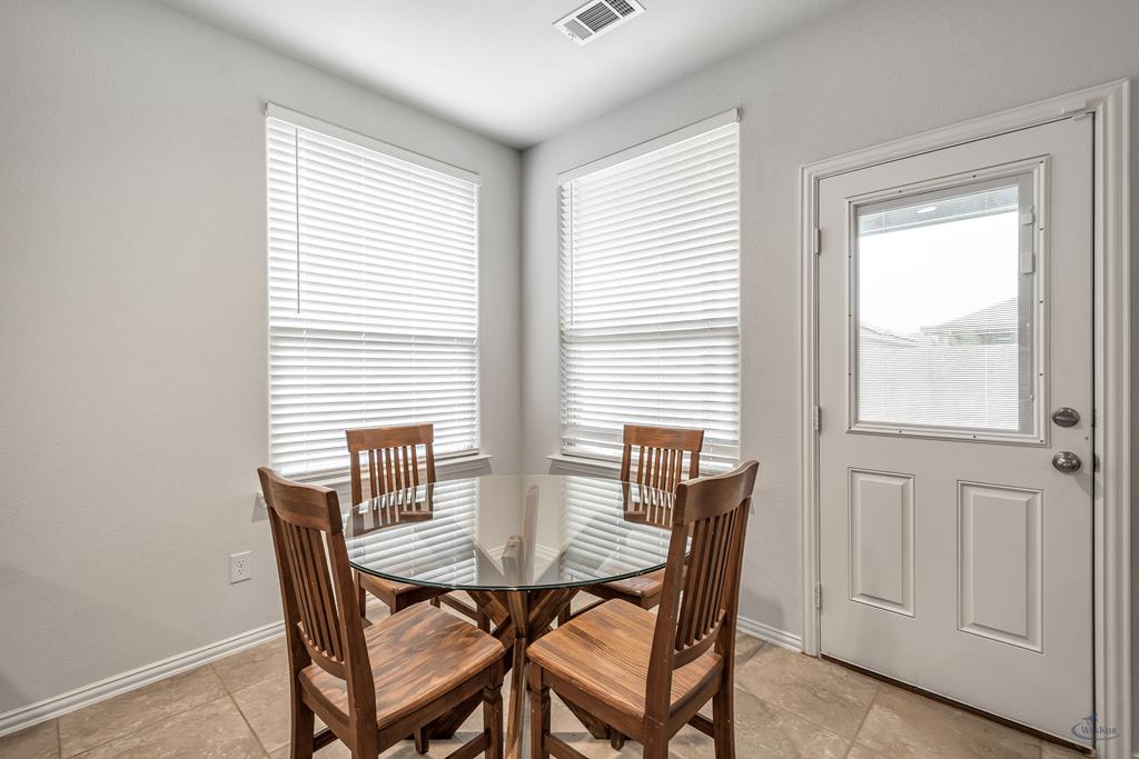 1502 Laguna Meadows Trail