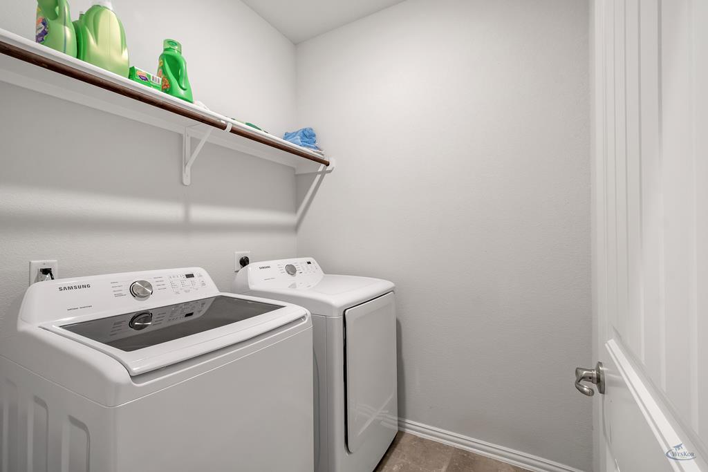 1502 Laguna Meadows Trail
