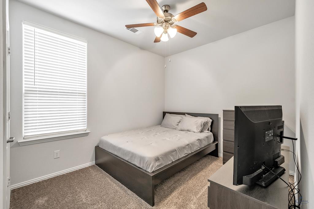1502 Laguna Meadows Trail
