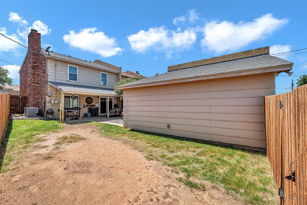 3230 Preston Dr