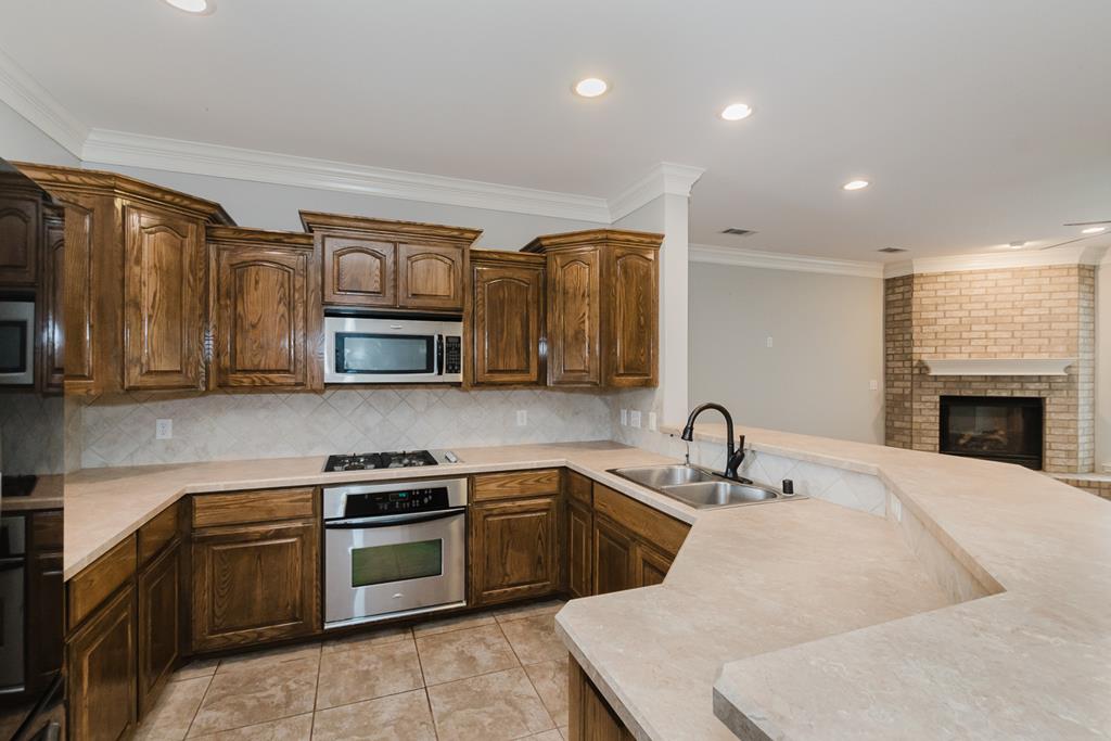 3111 Southridge Court