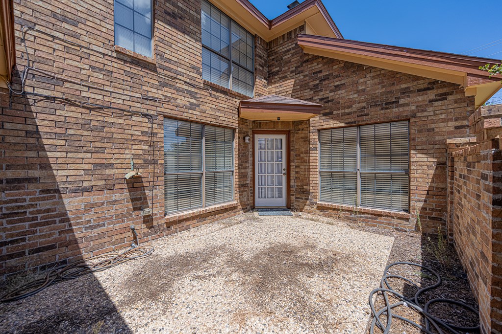1301 Godfrey St
