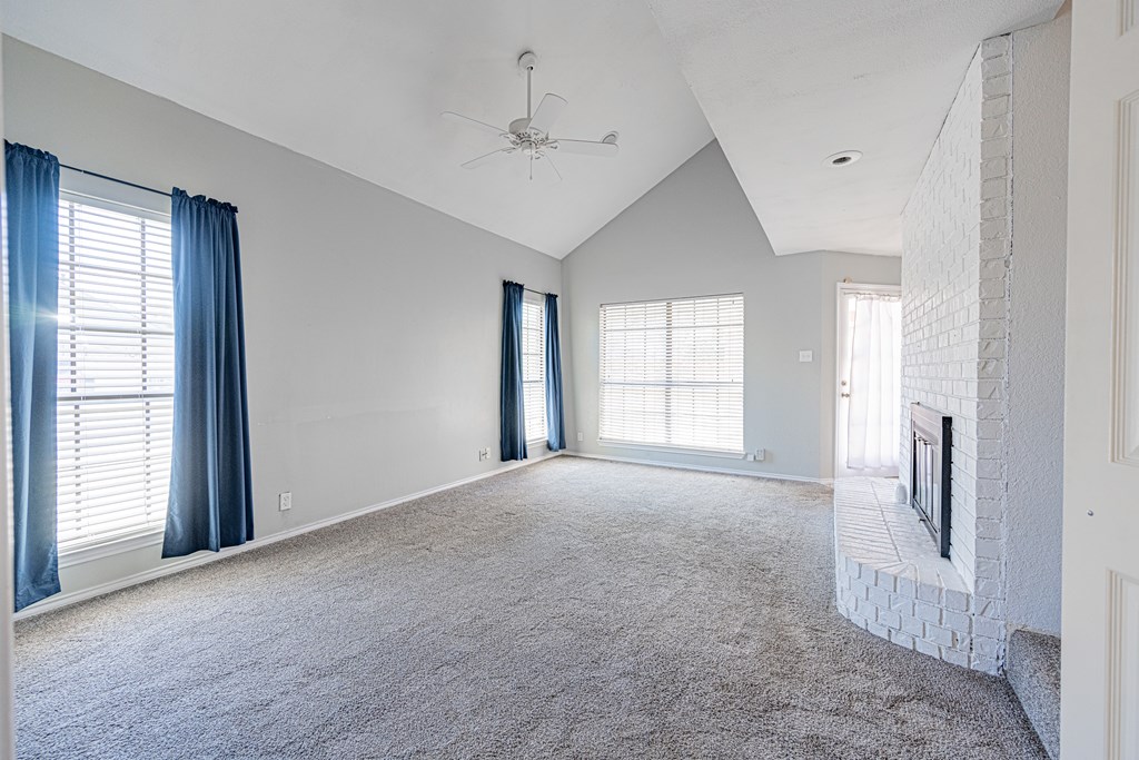 1301 Godfrey St