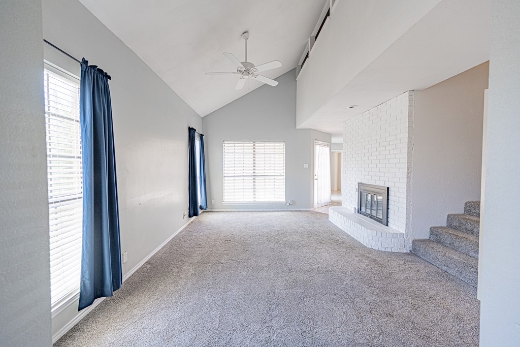 1301 Godfrey St