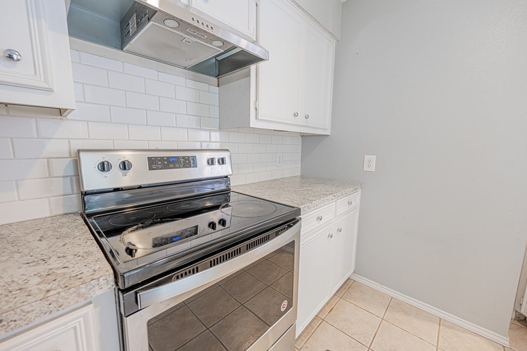 1301 Godfrey St