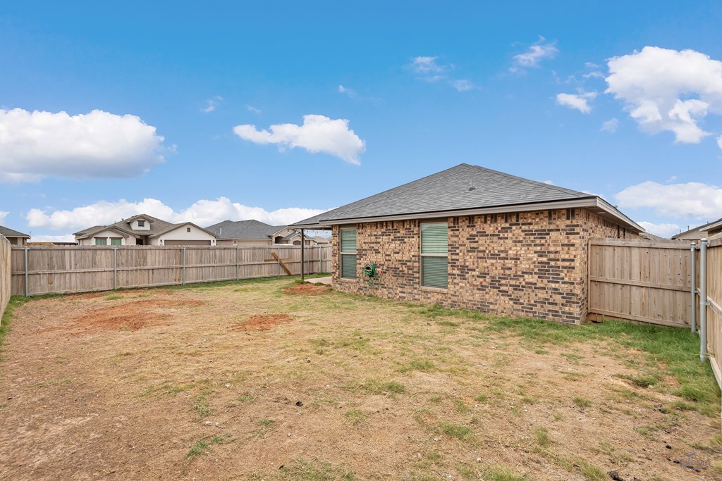 6708 Lonesome Dove Ln