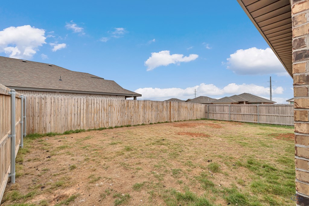 6708 Lonesome Dove Ln