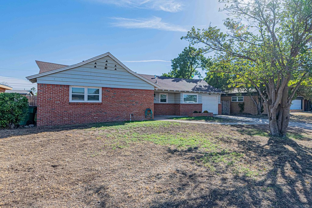 408 E Shandon Ave