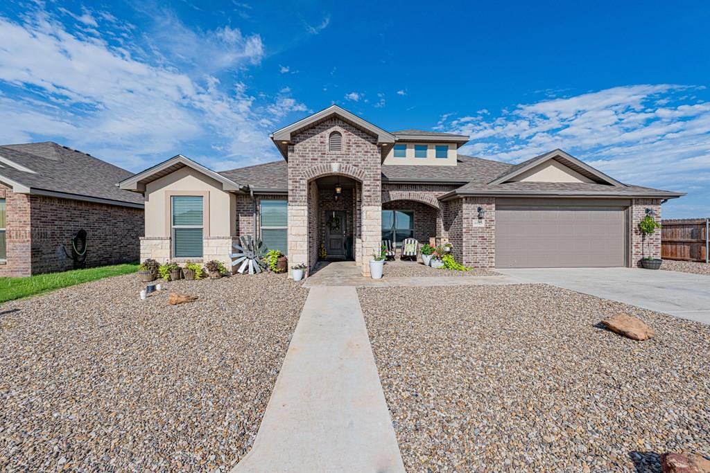 6915 Saddle Ct