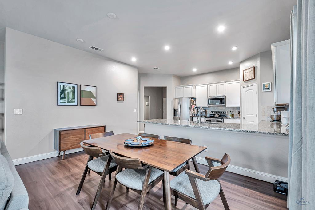 6725 Big Bend Country