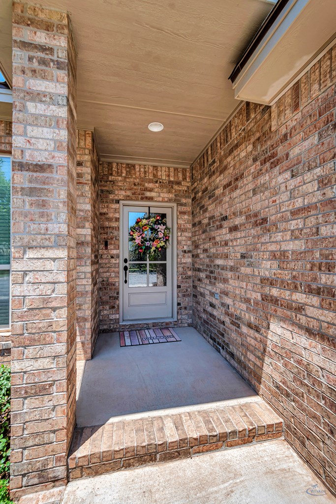 6104 Turtle Creek Rd