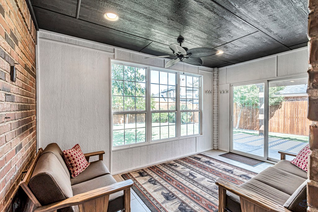 6012 Pedernales