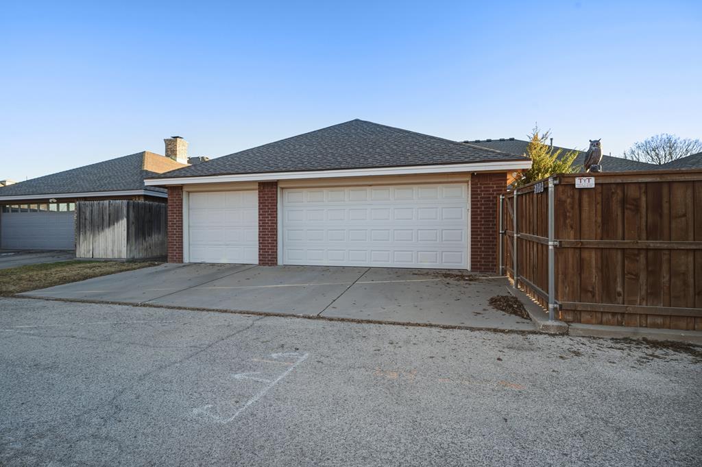 5804 Cranston Place