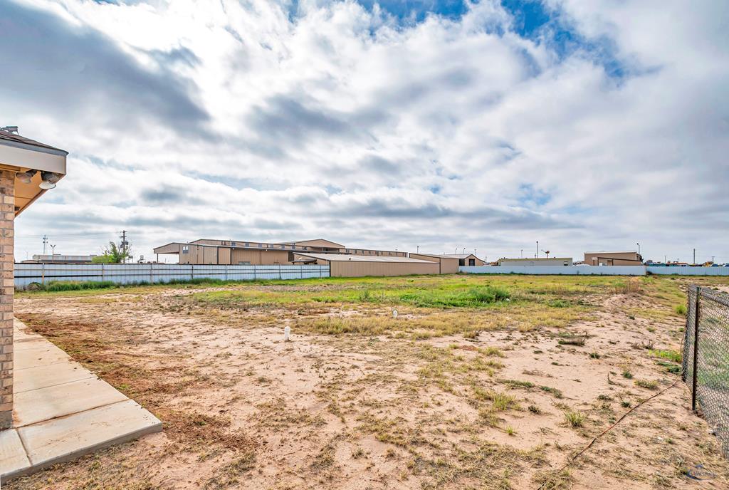 6114 Hwy 80E