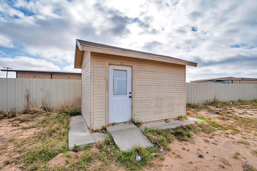 6114 Hwy 80E
