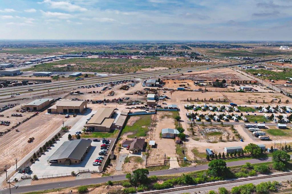 6114 Hwy 80E