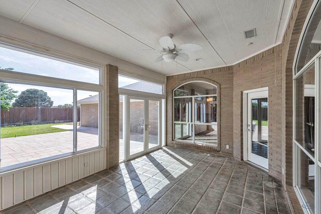 5713 Heartland Ave