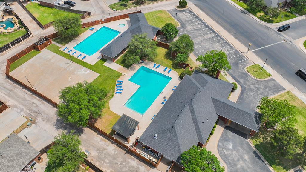 5713 Heartland Ave