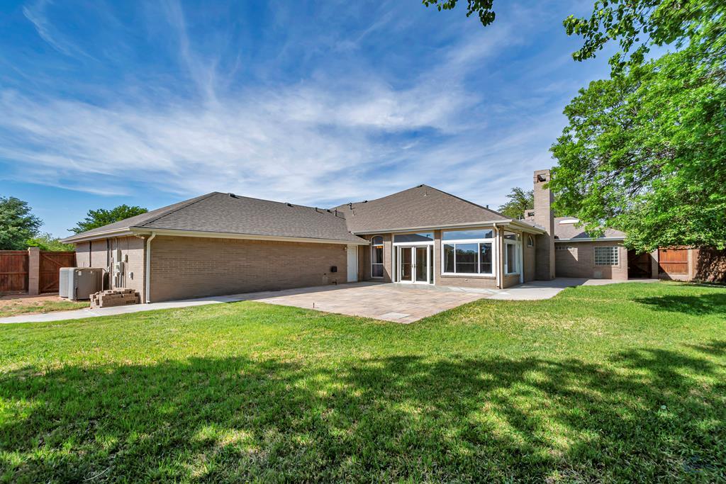 5713 Heartland Ave