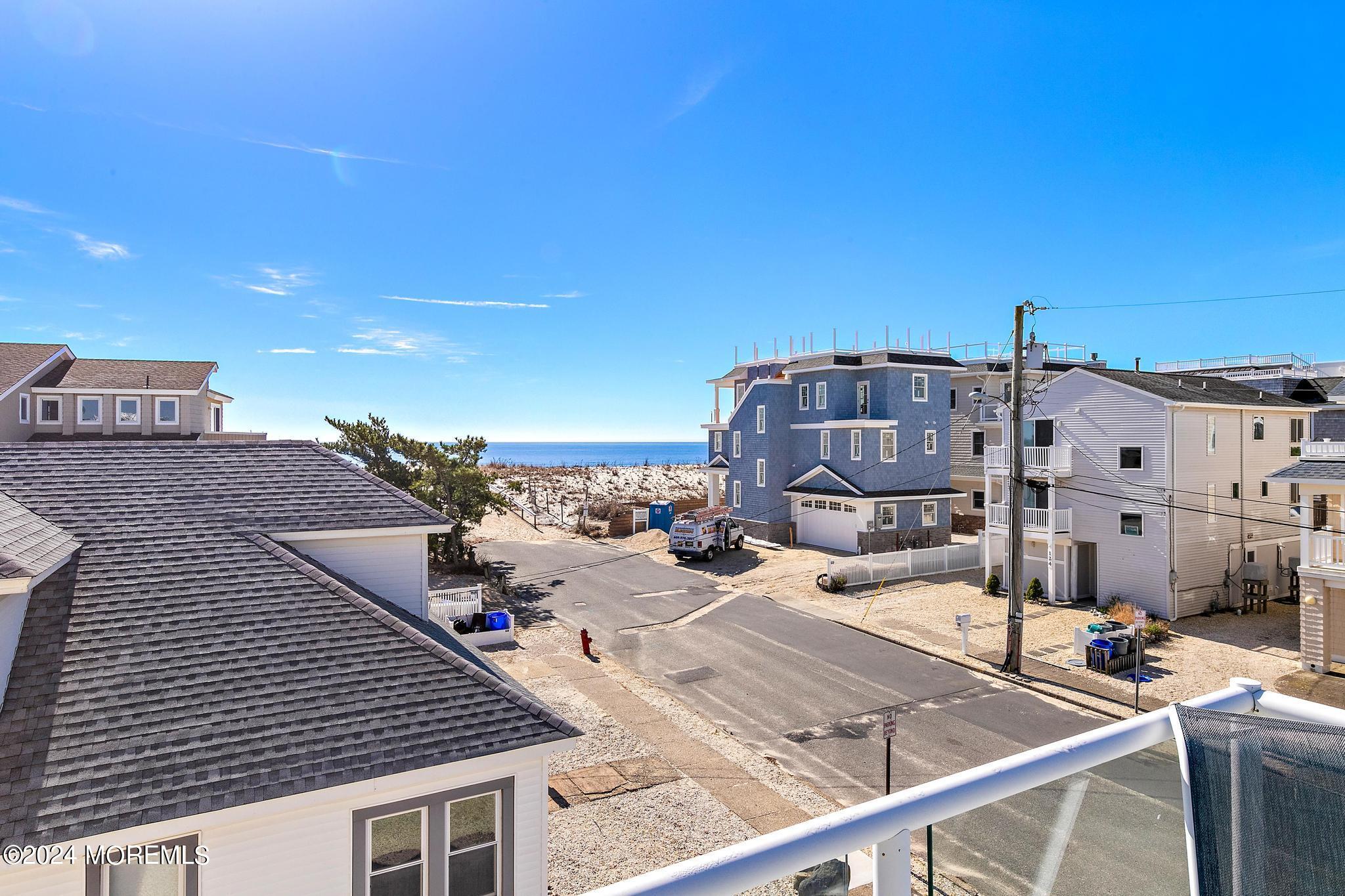119 E Lillie Avenue