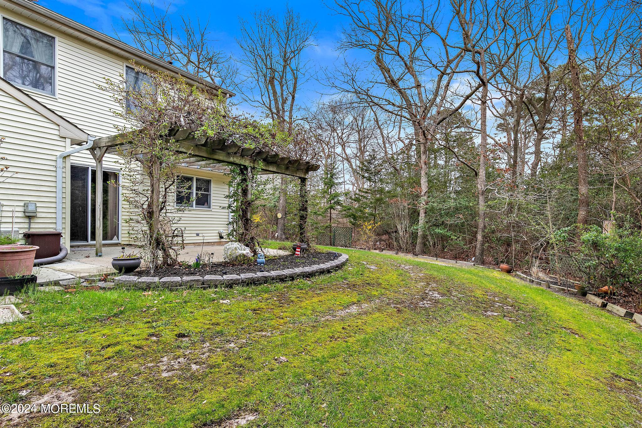 24 Schooner Court
