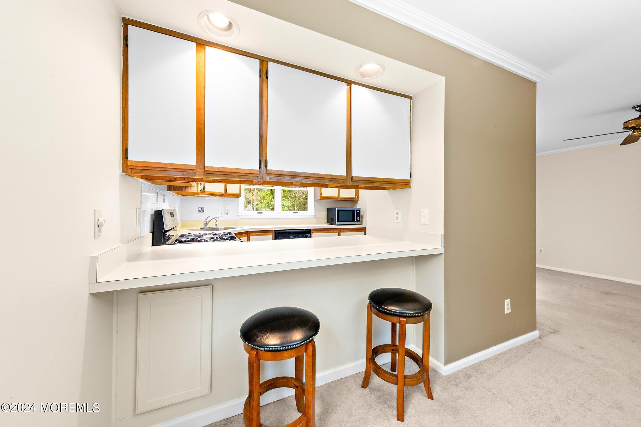 24 Schooner Court