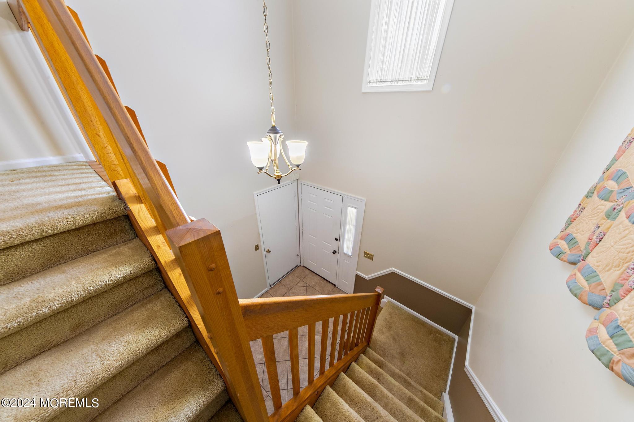 24 Schooner Court